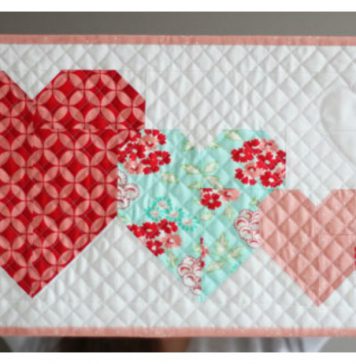 I Heart You Mini Quilt Free Sewing Pattern