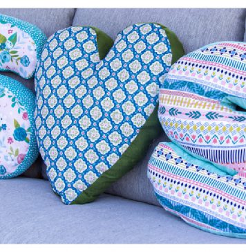DIY Letter Pillow Free Sewing Pattern
