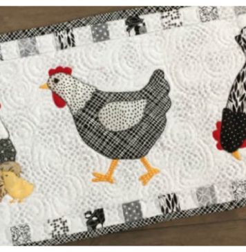 Hens Quilted Table Runner Sewing Pattern