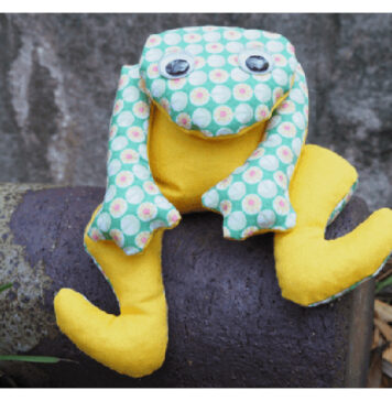 Frog Softie Free Sewing Pattern